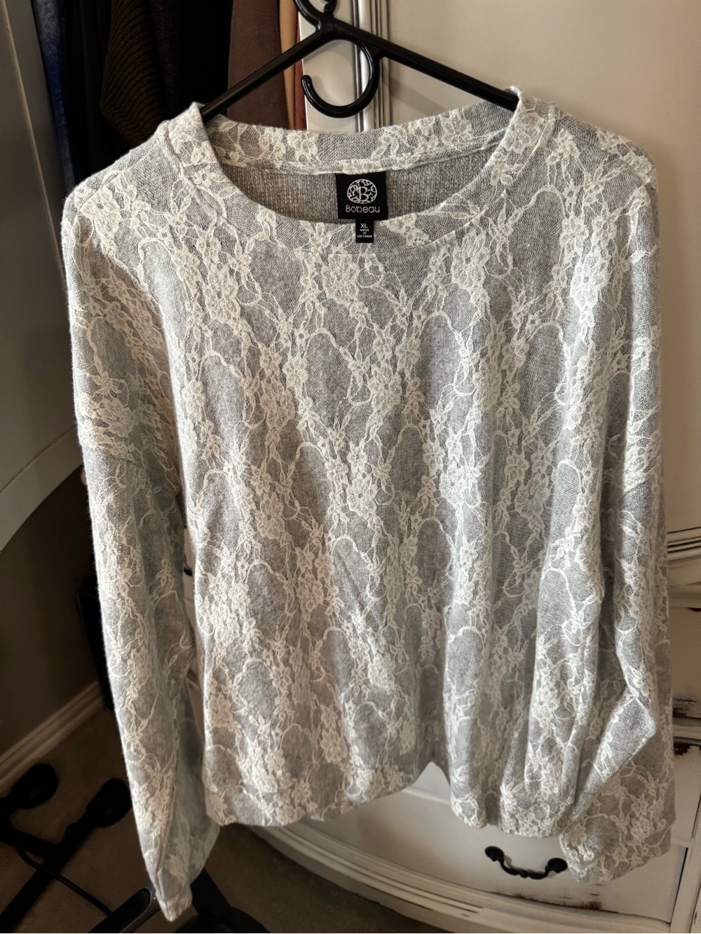 bobeau Lace Overlay Long Sleeve Sweatshirt in Light Gray and White